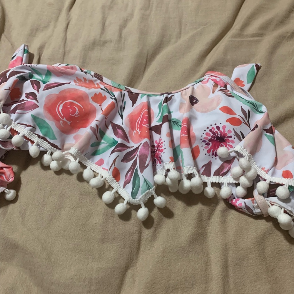 Flower bikini top